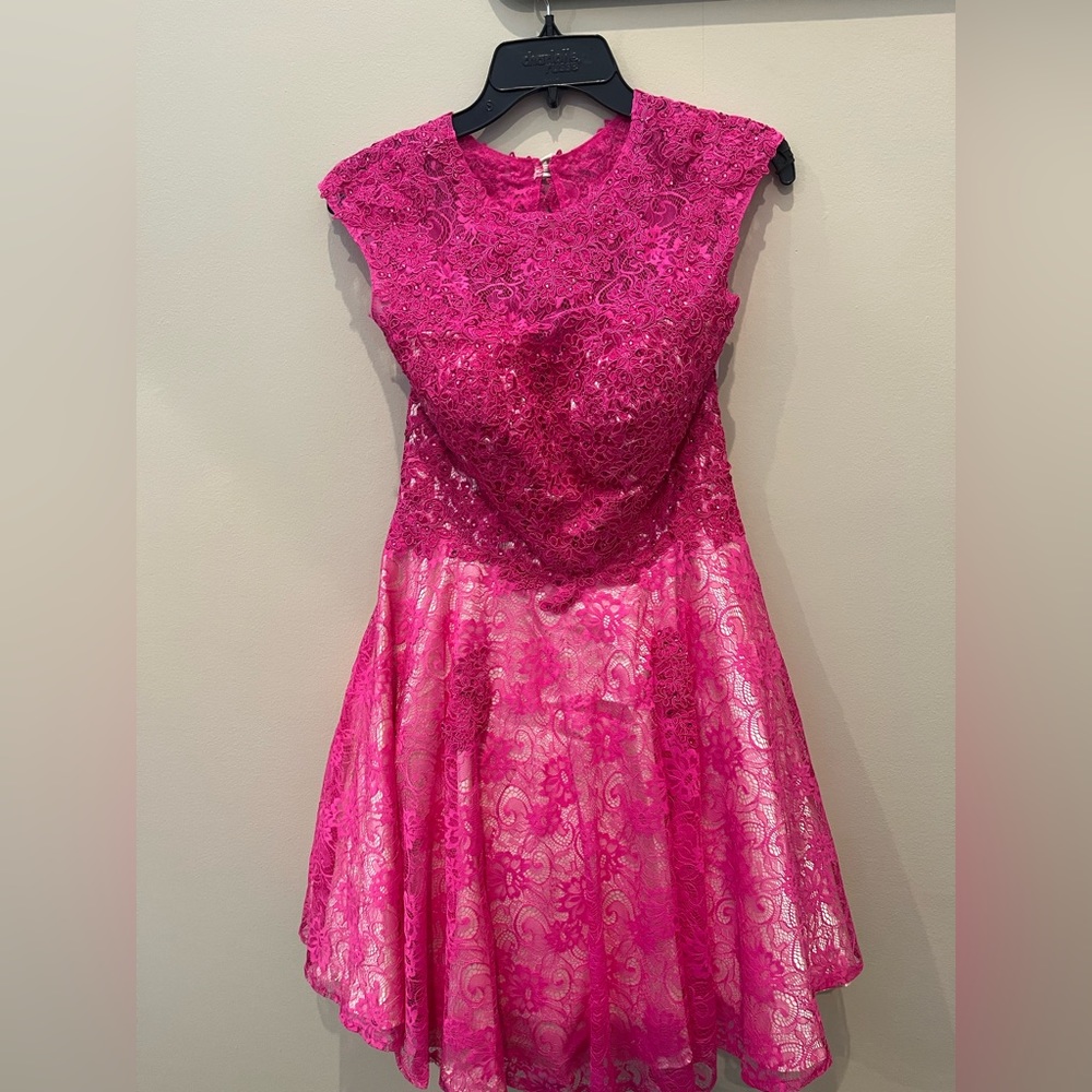 Brand new Abby Paris prom dress with tags size 7/8